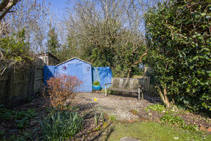 Photo 19- click for photo gallery